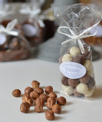 Mélange de noisettes du Piémont lait blanc noir 56% Tristan Chocolatier Suisse